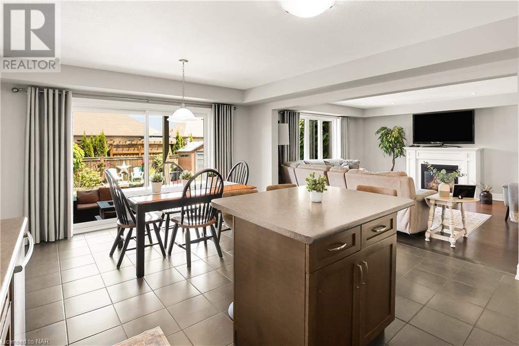 36 Silverwood Avenue Avenue, Welland, Ontario  L3C 0C3 - Photo 14 - 40603027