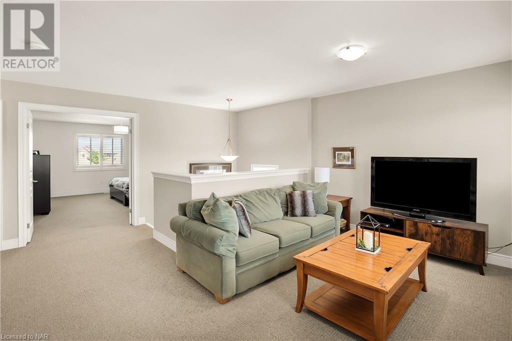 36 Silverwood Avenue Avenue, Welland, Ontario  L3C 0C3 - Photo 31 - 40603027