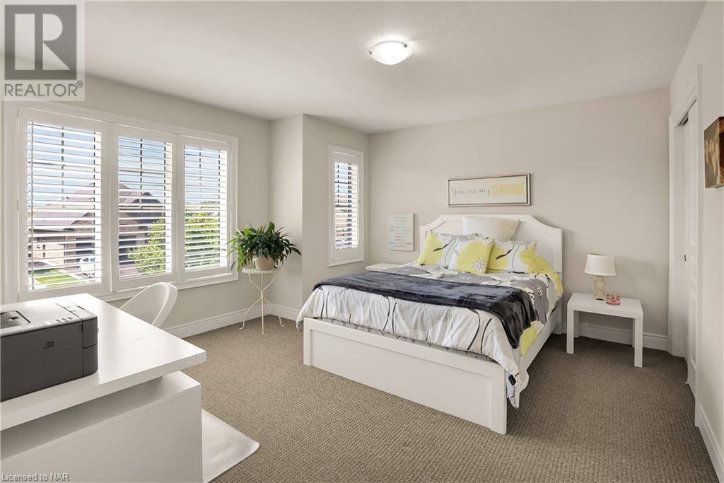 36 Silverwood Avenue Avenue, Welland, Ontario  L3C 0C3 - Photo 32 - 40603027