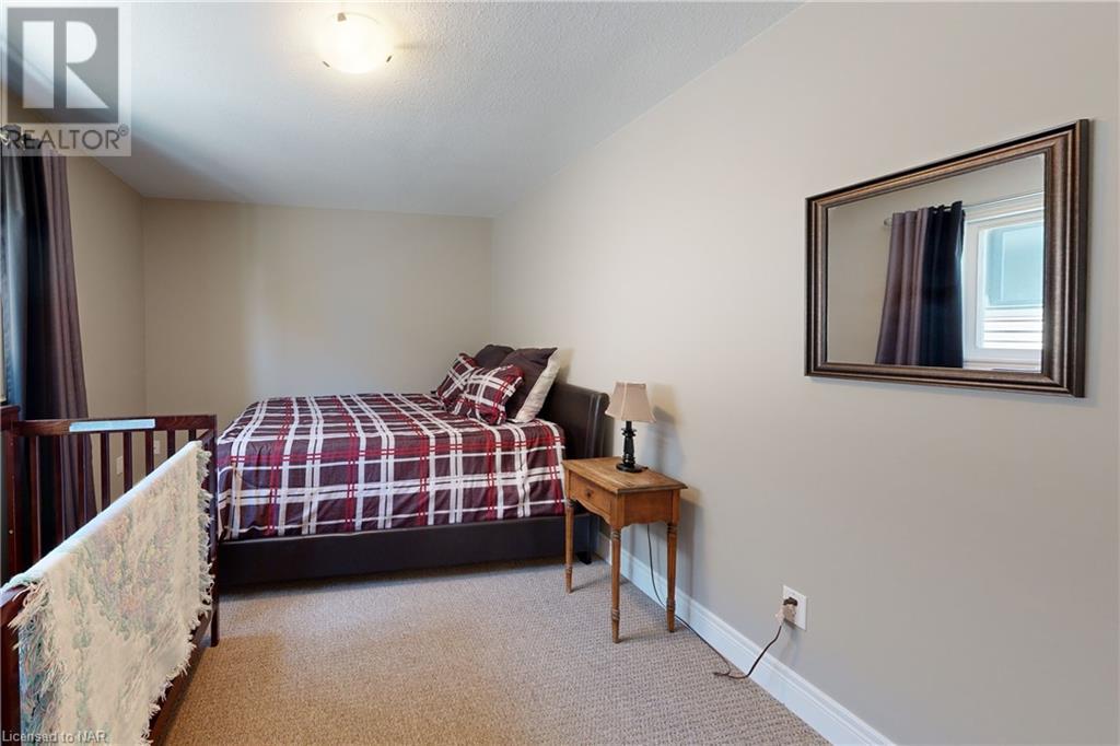 36 Silverwood Avenue Avenue, Welland, Ontario  L3C 0C3 - Photo 37 - 40603027