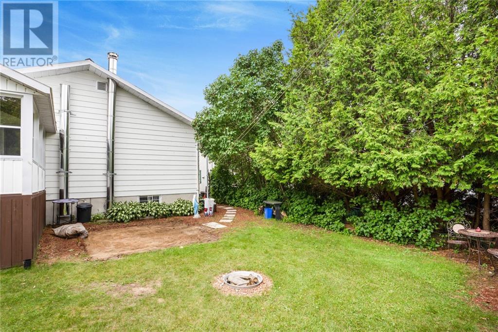 300 St Joseph Street, Alfred, Ontario  K0B 1A0 - Photo 19 - 1397362