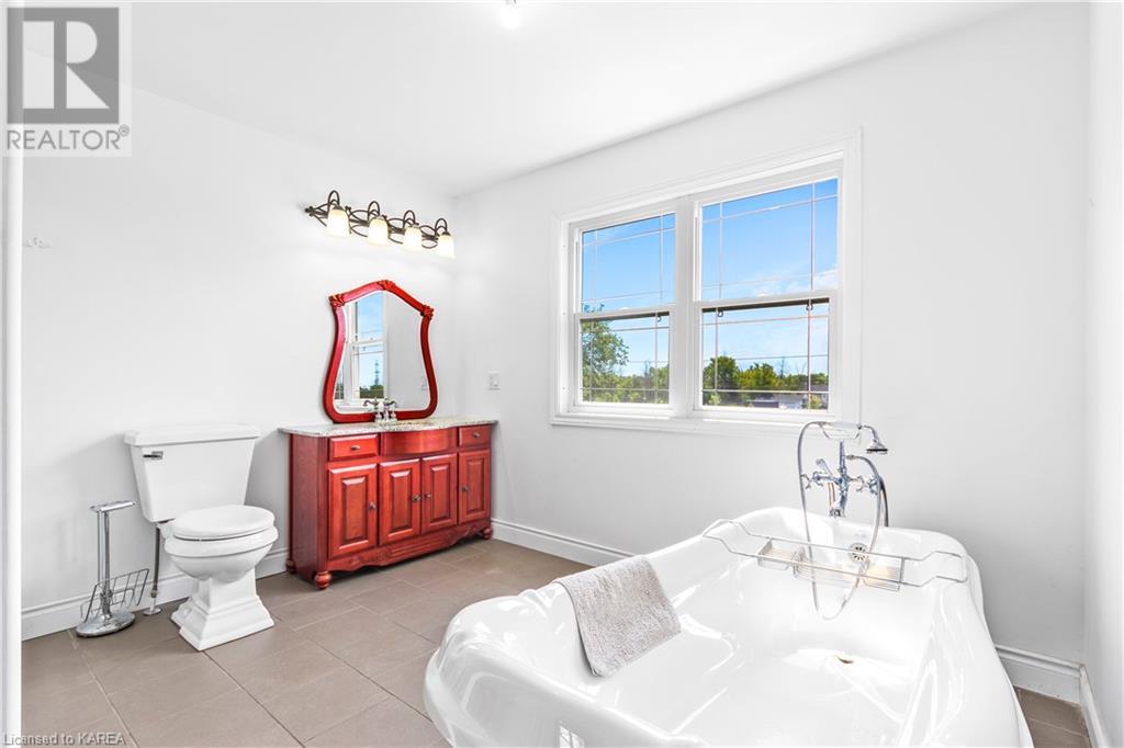 435 County 6 Road, Bath, Ontario  K0H 1G0 - Photo 23 - 40606048