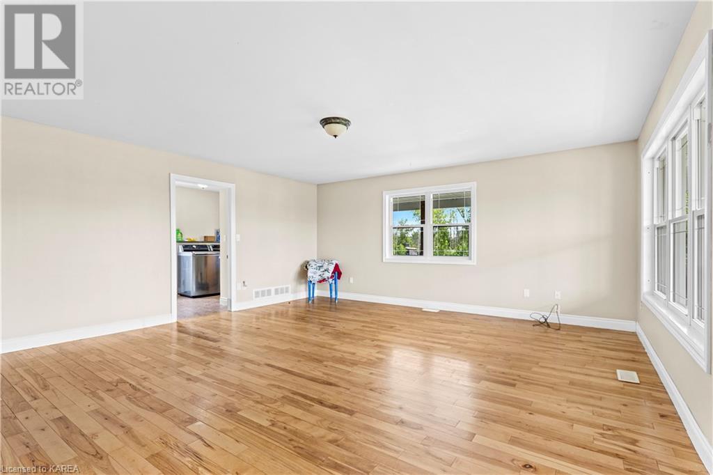 435 County 6 Road, Bath, Ontario  K0H 1G0 - Photo 9 - 40606048