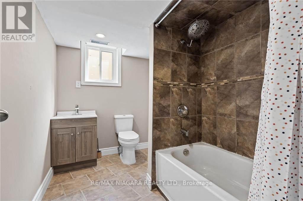 37 Cherie Road, St. Catharines, Ontario  L2M 6L5 - Photo 21 - X8441194