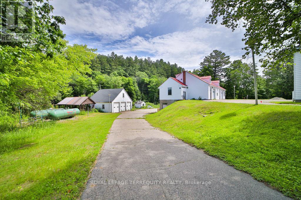 20130 On-35, Algonquin Highlands, Ontario  P0A 1E0 - Photo 19 - X8062614