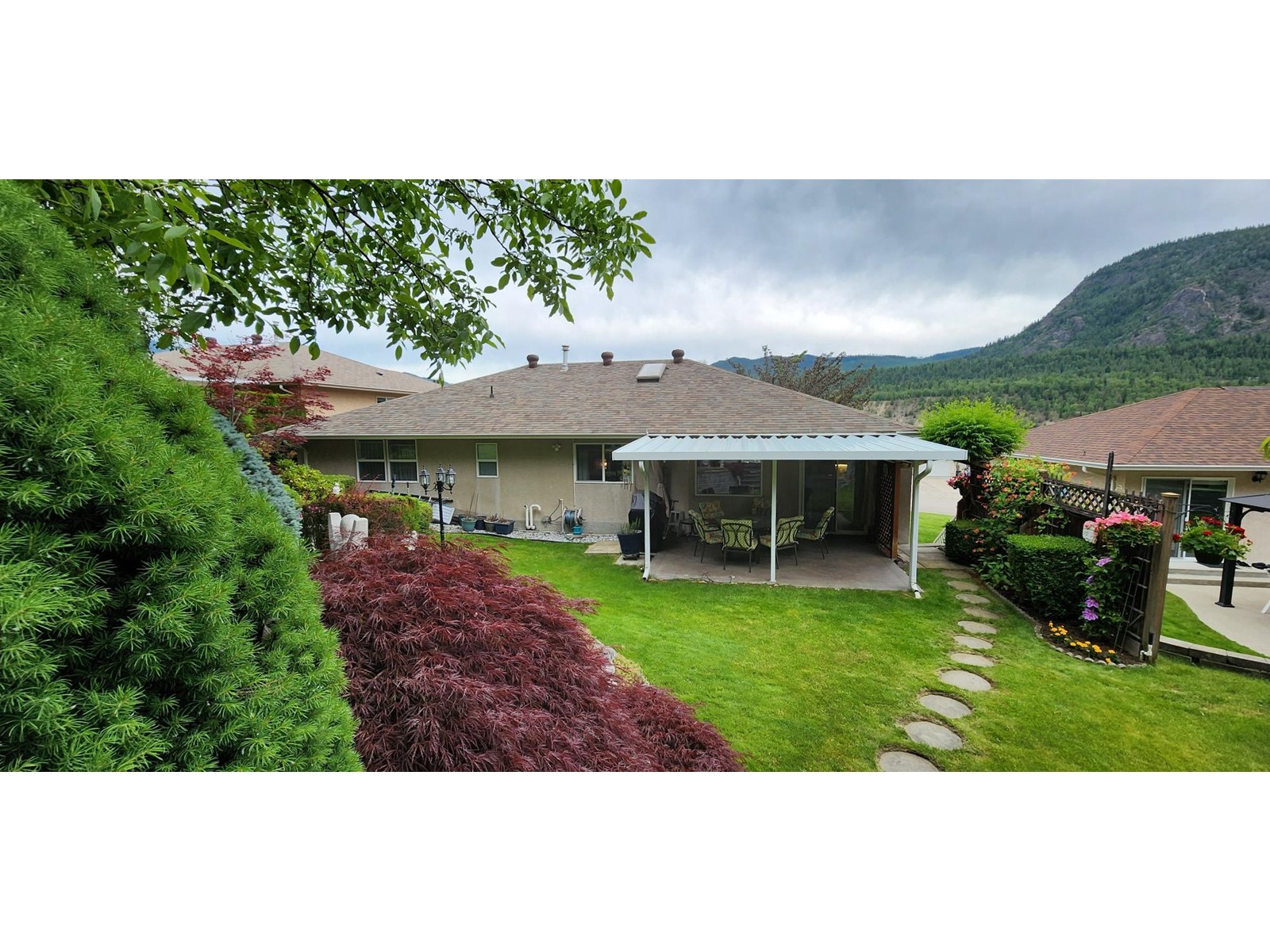 7501 Devito Drive, Trail, British Columbia  V1R 2Y8 - Photo 2 - 2477719