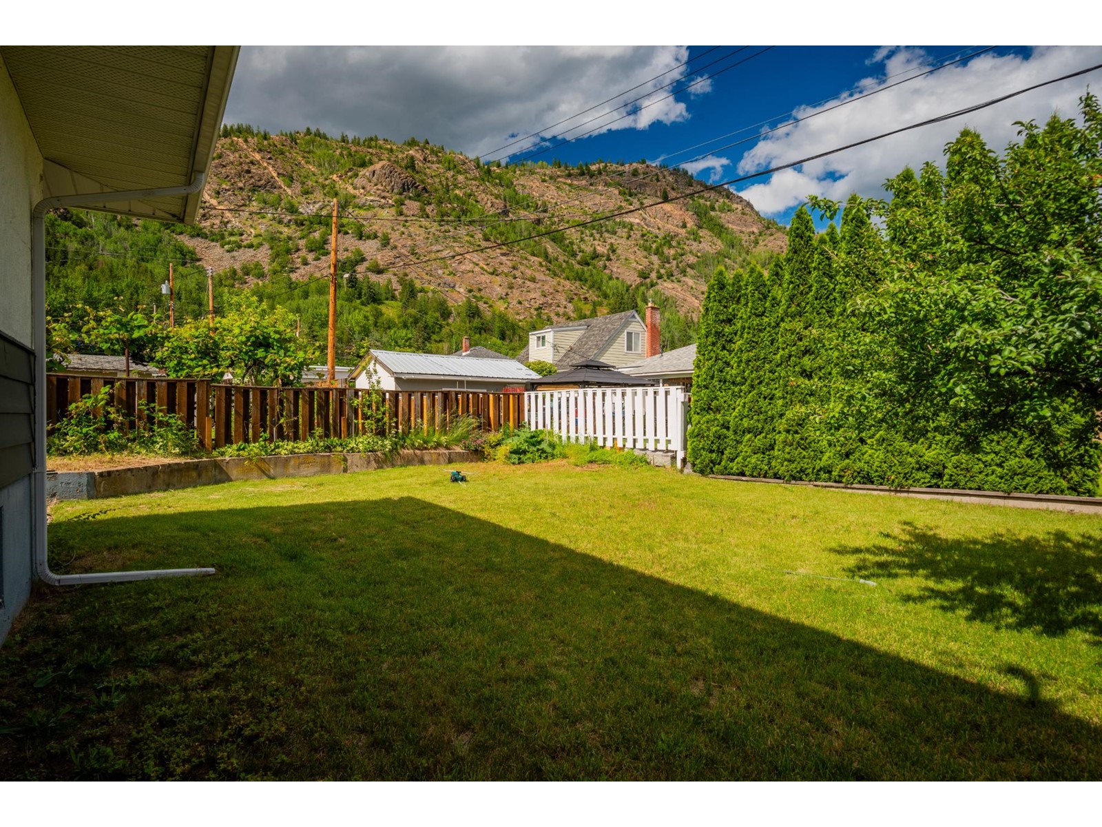 1402 Tulip Street, Trail, British Columbia  V1R 2R6 - Photo 41 - 2477732