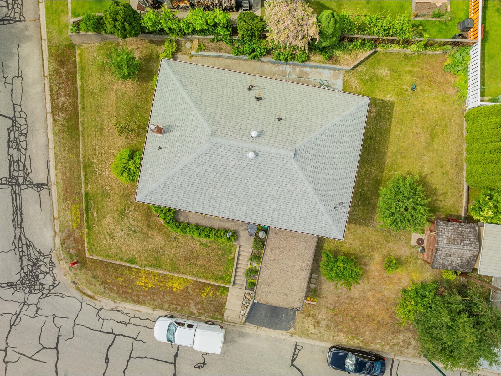 1402 Tulip Street, Trail, British Columbia  V1R 2R6 - Photo 48 - 2477732