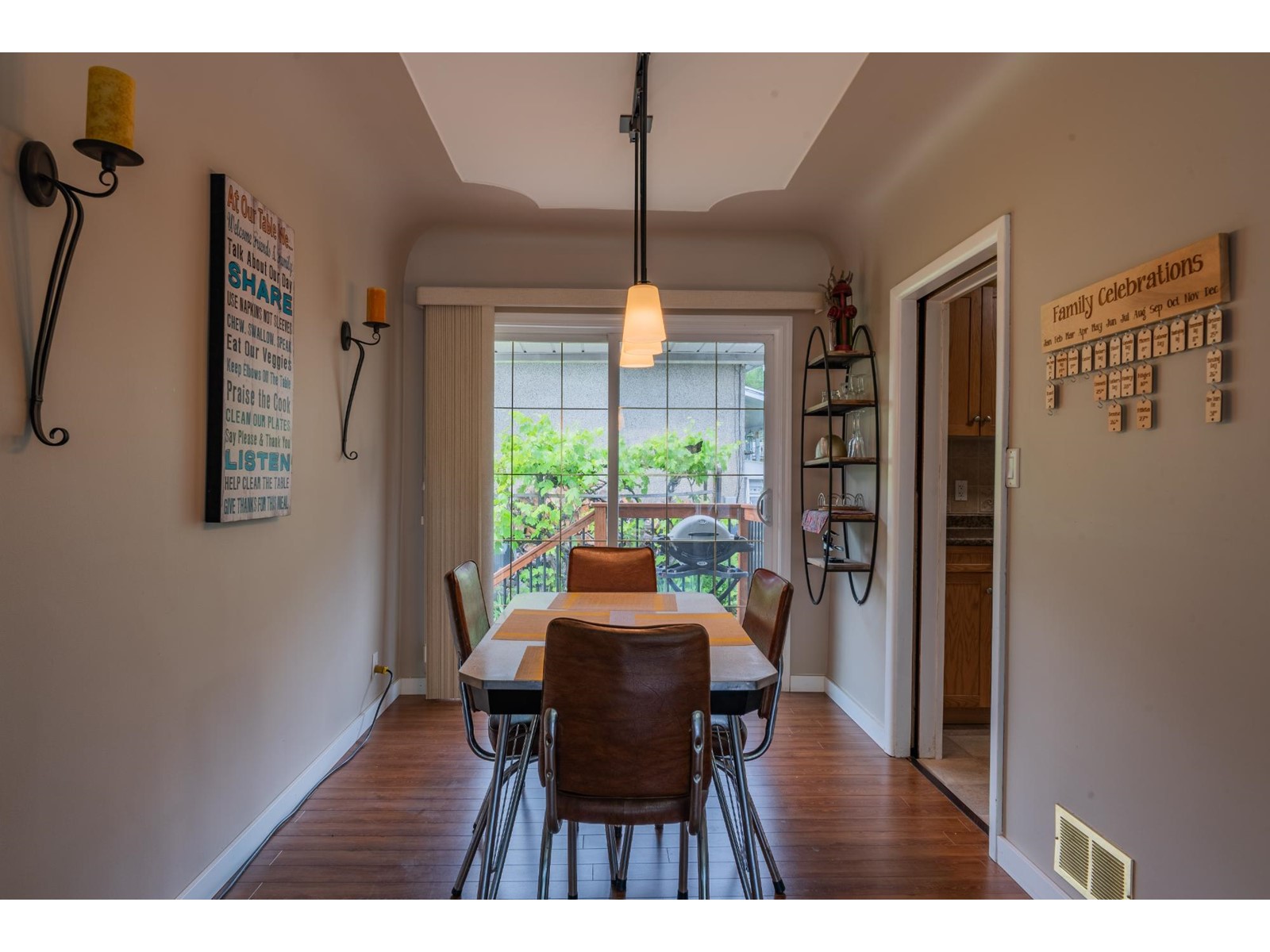 1402 Tulip Street, Trail, British Columbia  V1R 2R6 - Photo 7 - 2477732