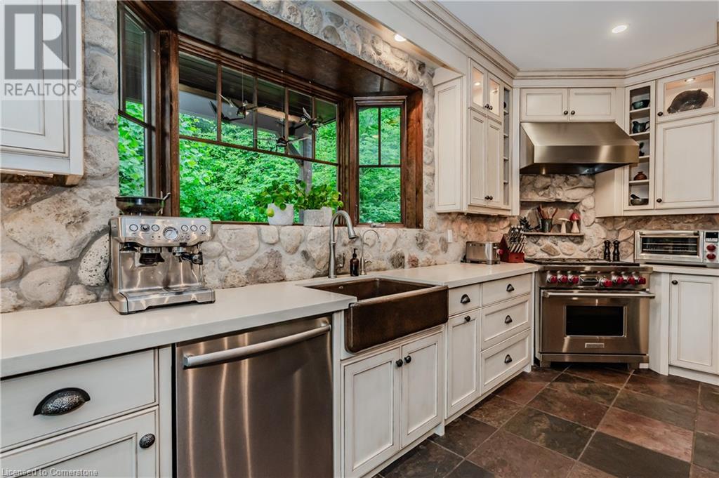 Image of property at 11 PIONEER GROVE Road