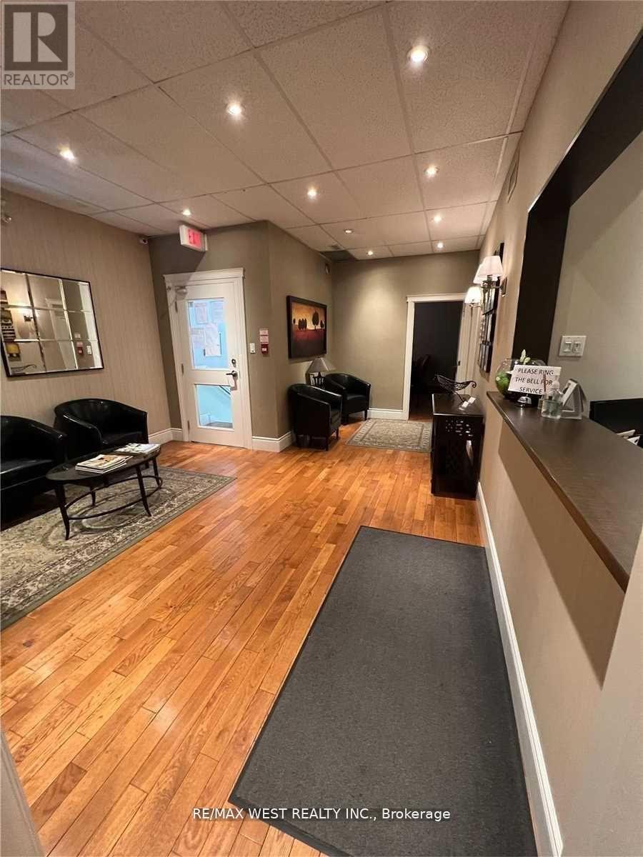 16 - 1170 Dundas Street W, Toronto, Ontario  M6J 1X4 - Photo 2 - C8443822