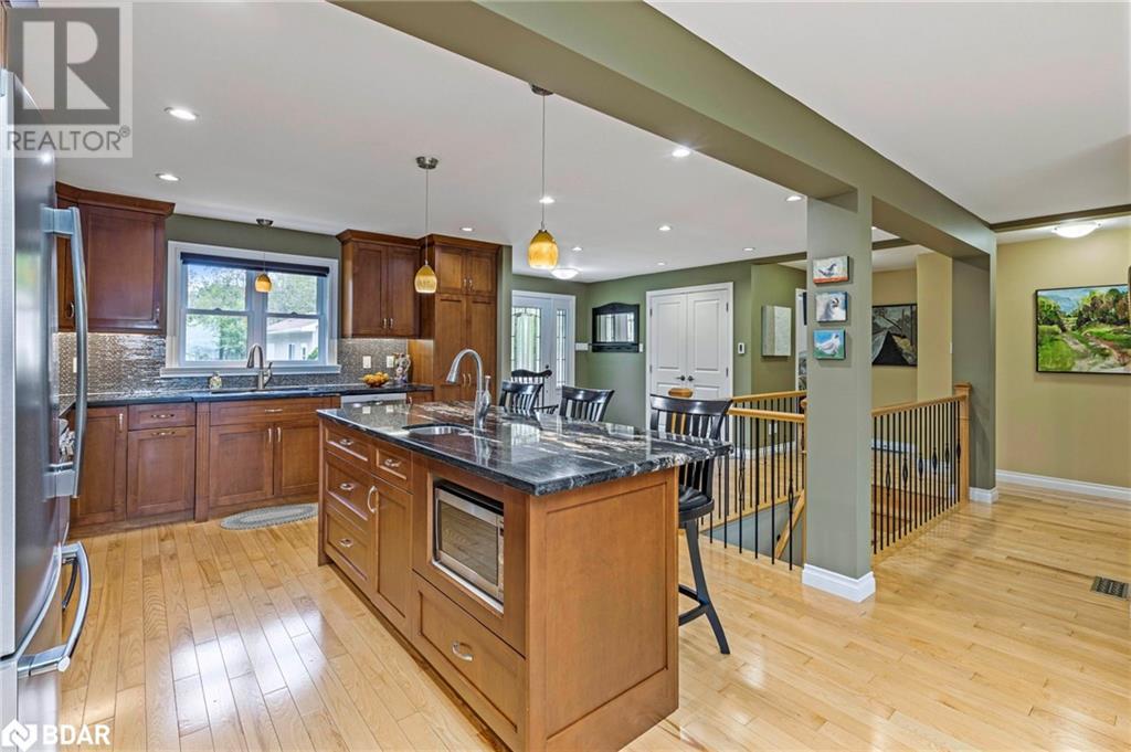 45 Stanley Avenue, Hawkestone, Ontario  L0L 1T0 - Photo 11 - 40603461