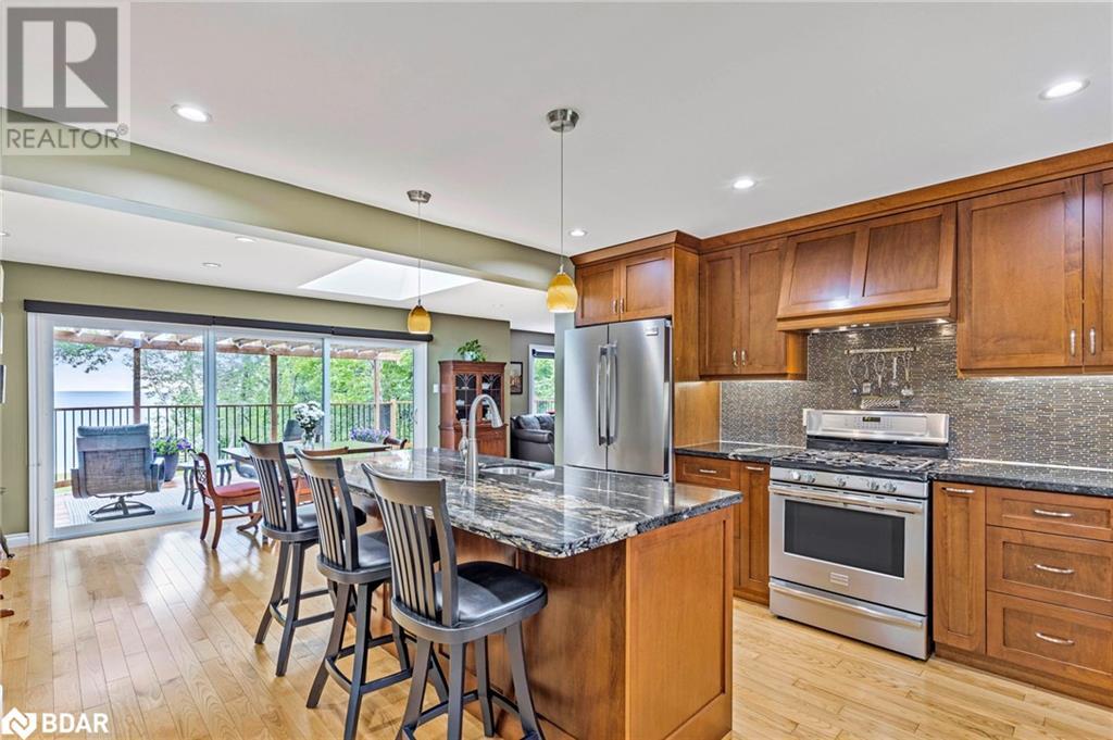 45 Stanley Avenue, Hawkestone, Ontario  L0L 1T0 - Photo 12 - 40603461