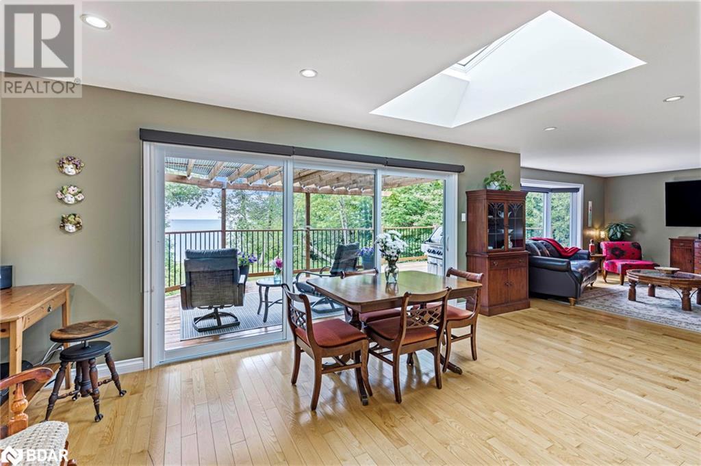 45 Stanley Avenue, Hawkestone, Ontario  L0L 1T0 - Photo 14 - 40603461