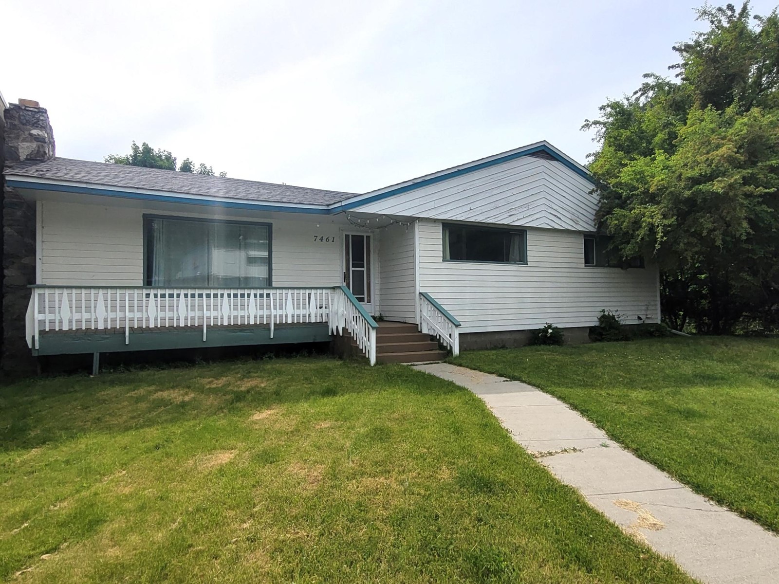 7461 2ND ST, grand forks, British Columbia
