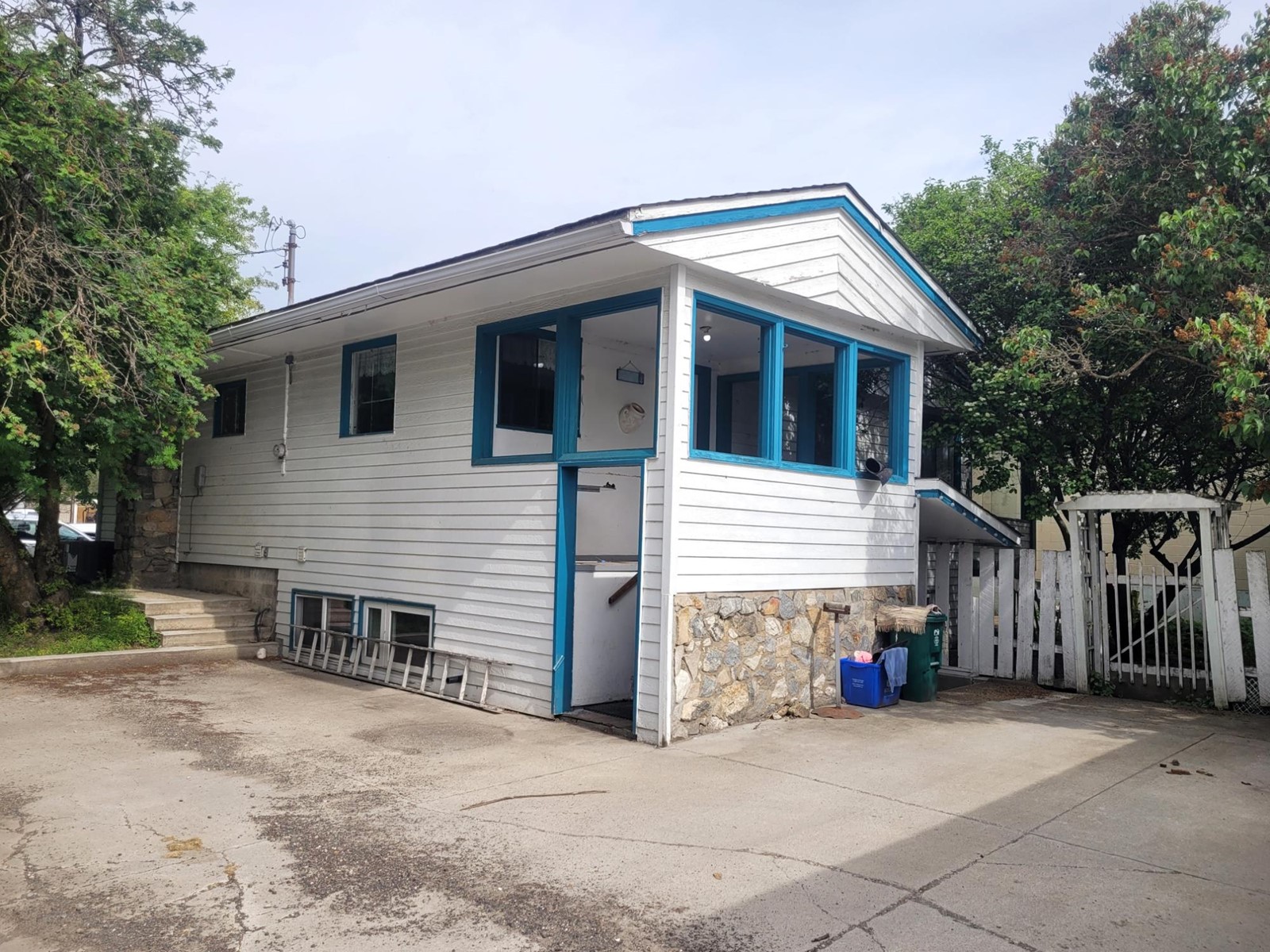 7461 2nd St, Grand Forks, British Columbia  V0H 1H0 - Photo 2 - 2477723