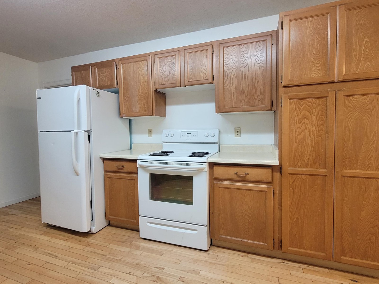 7461 2nd St, Grand Forks, British Columbia  V0H 1H0 - Photo 4 - 2477723