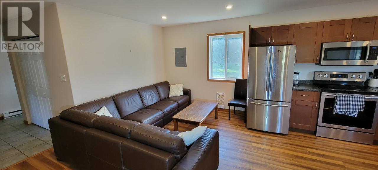 2200 Yellowhead Highway S, Clearwater, British Columbia    - Photo 40 - 179265