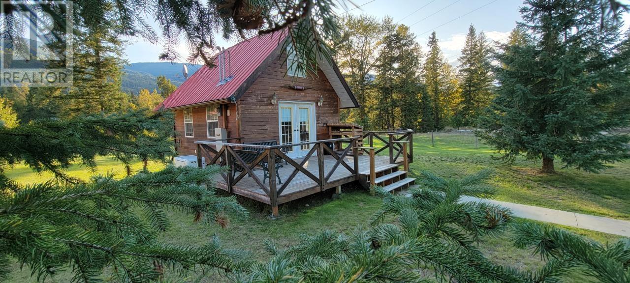2200 Yellowhead Highway S, Clearwater, British Columbia    - Photo 46 - 179265