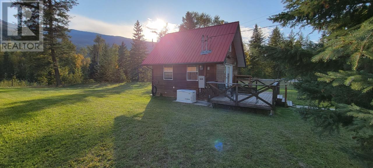 2200 Yellowhead Highway S, Clearwater, British Columbia    - Photo 47 - 179265