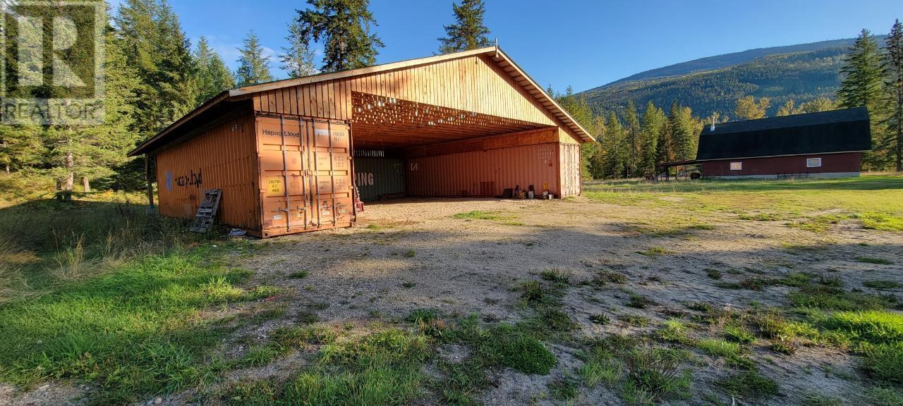 2200 Yellowhead Highway S, Clearwater, British Columbia    - Photo 63 - 179265
