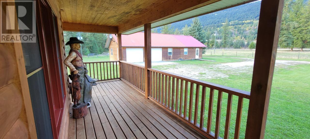 2200 Yellowhead Highway S, Clearwater, British Columbia    - Photo 69 - 179265