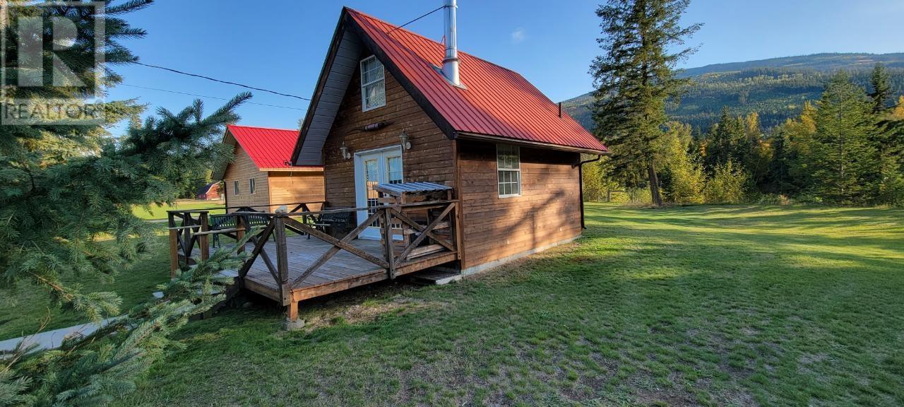 2200 Yellowhead Highway S, Clearwater, British Columbia    - Photo 8 - 179265