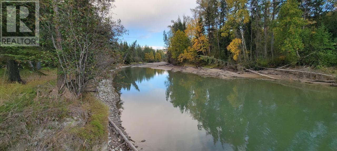 2200 Yellowhead Highway S, Clearwater, British Columbia    - Photo 93 - 179265
