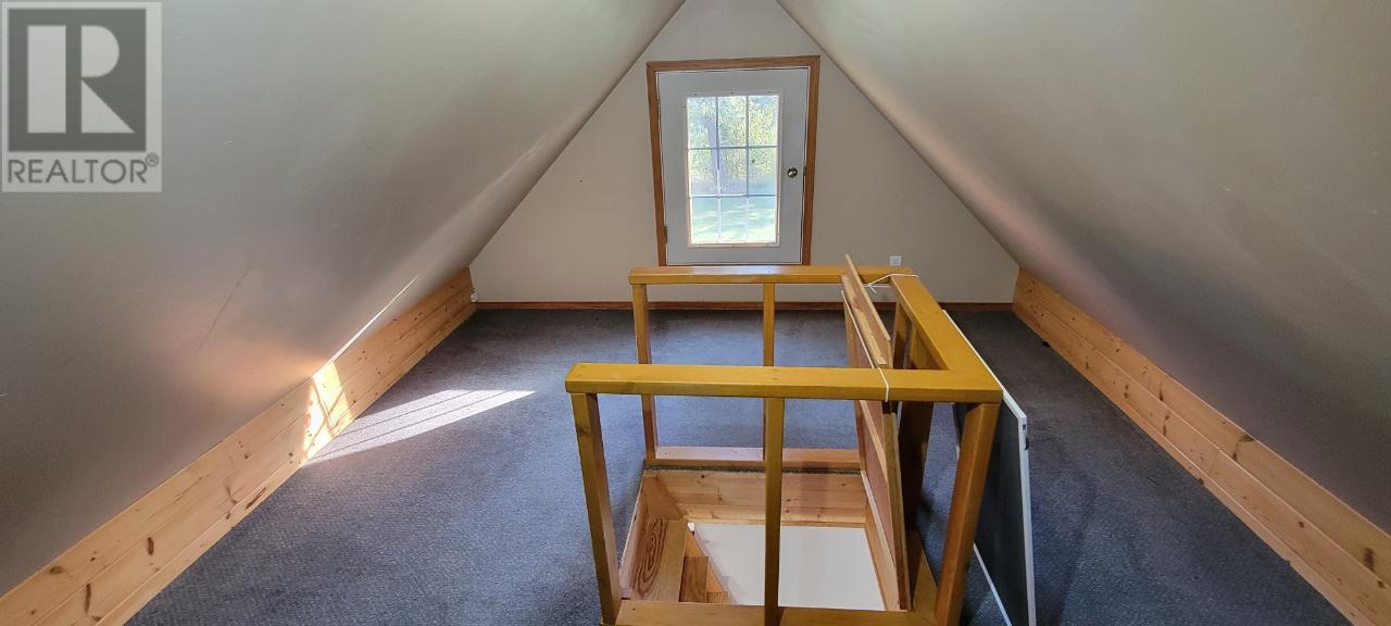 2200 Yellowhead Highway S, Clearwater, British Columbia   - Photo 60 - 179258