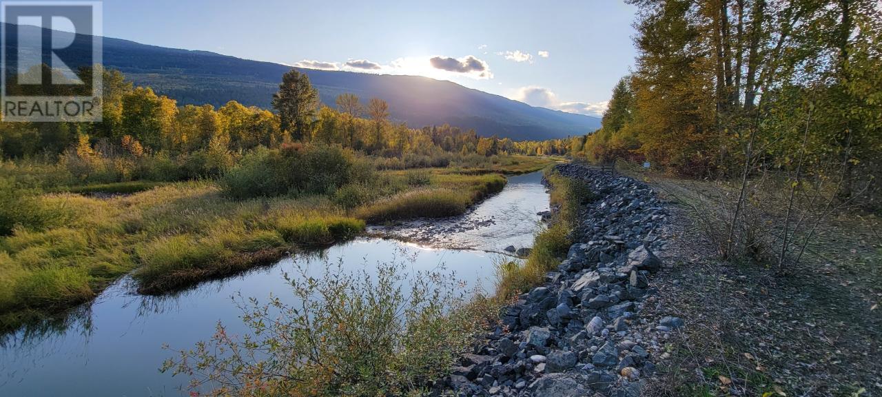 2200 Yellowhead Highway S, Clearwater, British Columbia   - Photo 85 - 179258