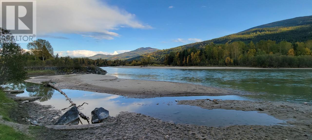 2200 Yellowhead Highway S, Clearwater, British Columbia   - Photo 93 - 179258