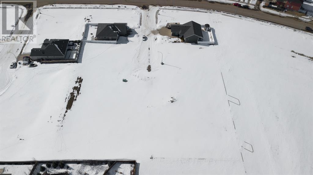 7212 44 A Avenueclose, Camrose, Alberta T4V 5E2 - Photo 3 - A2033587