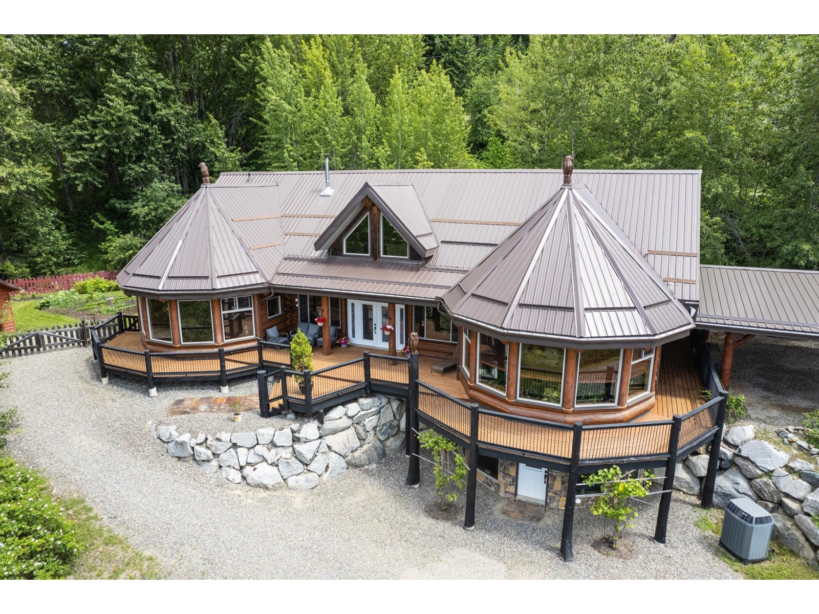 4285 Highway 3a, Wynndel, British Columbia  V0B 2N1 - Photo 3 - 2477737