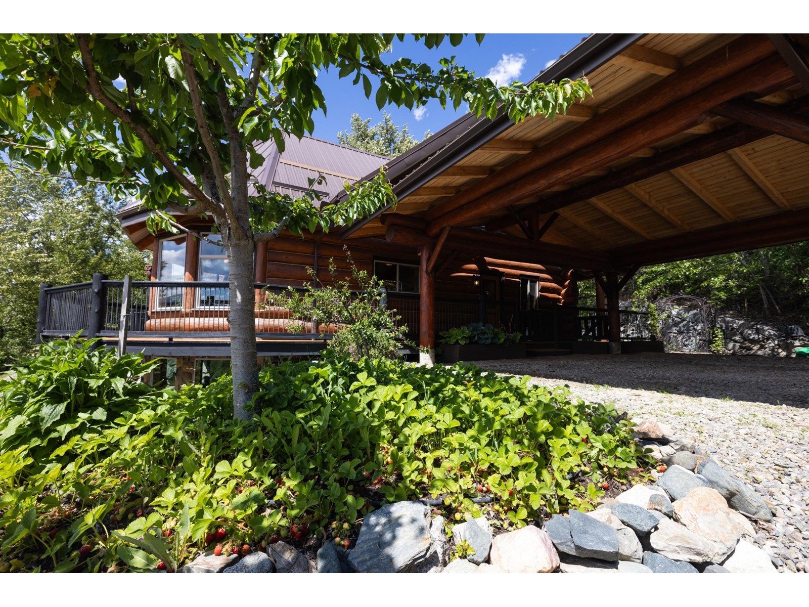 4285 Highway 3a, Wynndel, British Columbia  V0B 2N1 - Photo 7 - 2477737