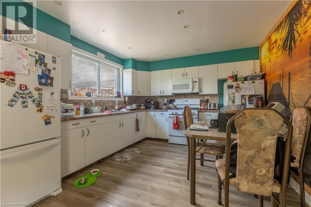 147 Bell Street, Port Colborne, Ontario  L3K 1H9 - Photo 17 - 40603718