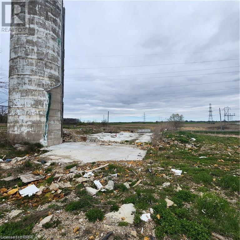 243 No 6 School Road, Brantford, Ontario  N3T 5L9 - Photo 6 - 40606433