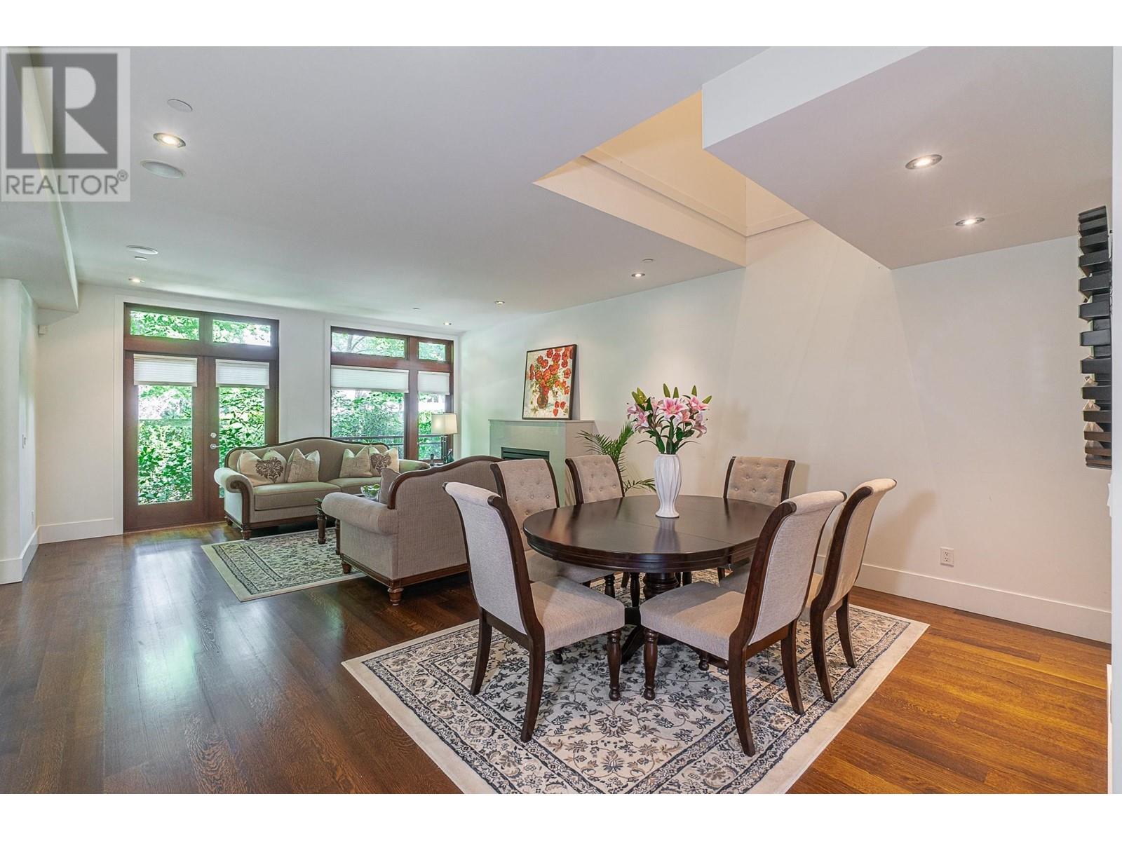 Listing Picture 7 of 33 : 5918 CHANCELLOR BOULEVARD, Vancouver / 溫哥華 - 魯藝地產 Yvonne Lu Group - MLS Medallion Club Member