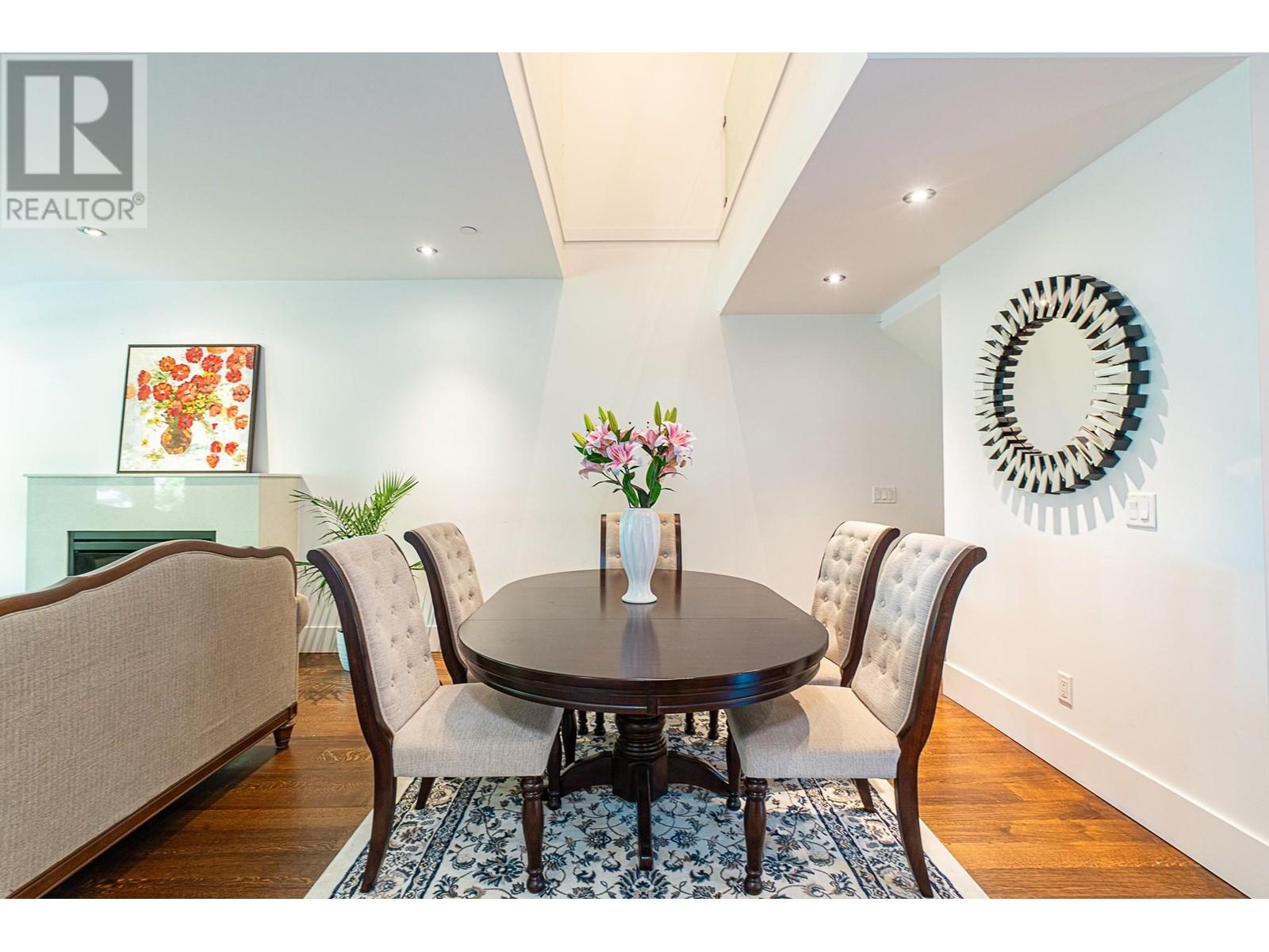 Listing Picture 8 of 33 : 5918 CHANCELLOR BOULEVARD, Vancouver / 溫哥華 - 魯藝地產 Yvonne Lu Group - MLS Medallion Club Member