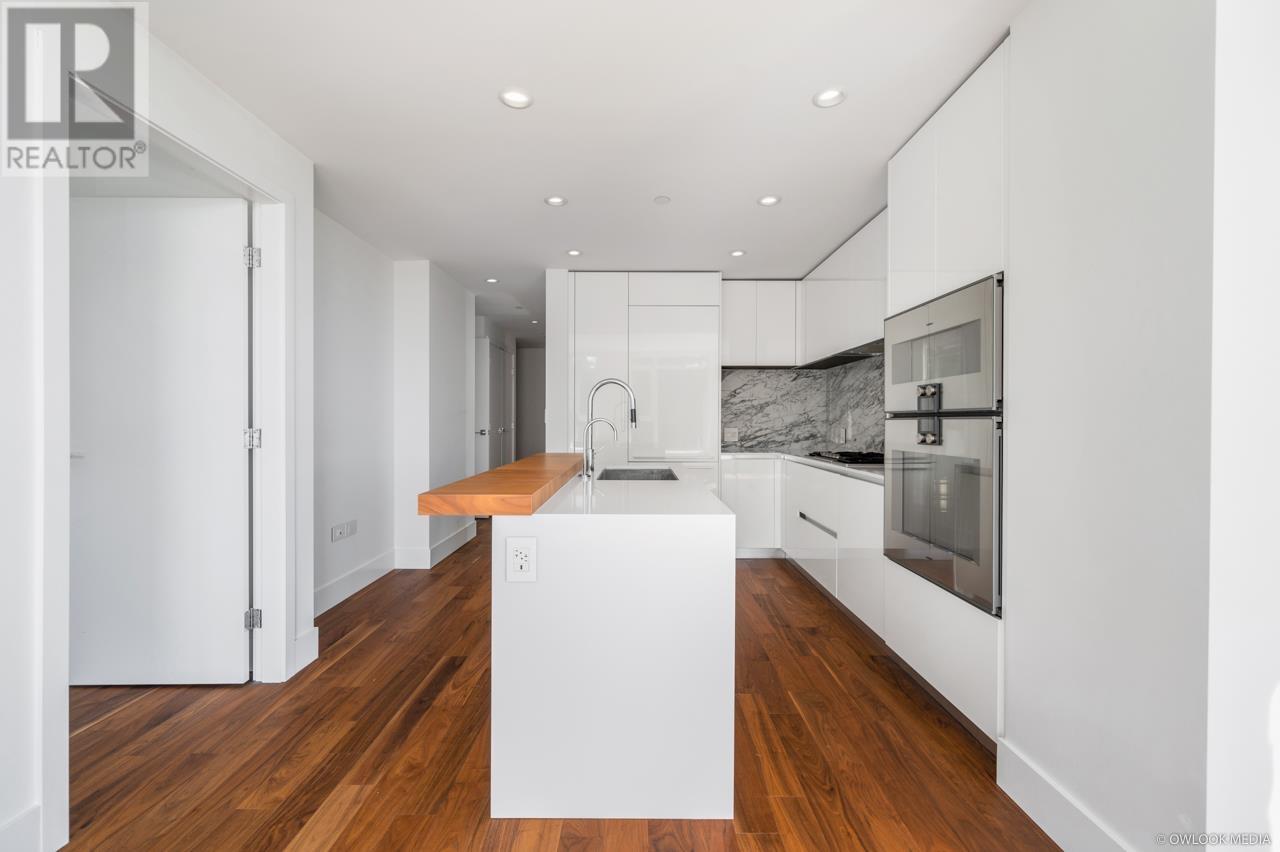 Listing Picture 9 of 27 : 301 7428 ALBERTA STREET, Vancouver / 溫哥華 - 魯藝地產 Yvonne Lu Group - MLS Medallion Club Member