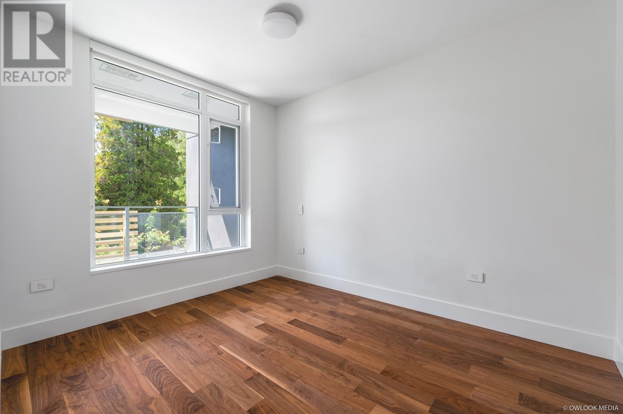 Listing Picture 16 of 27 : 301 7428 ALBERTA STREET, Vancouver / 溫哥華 - 魯藝地產 Yvonne Lu Group - MLS Medallion Club Member
