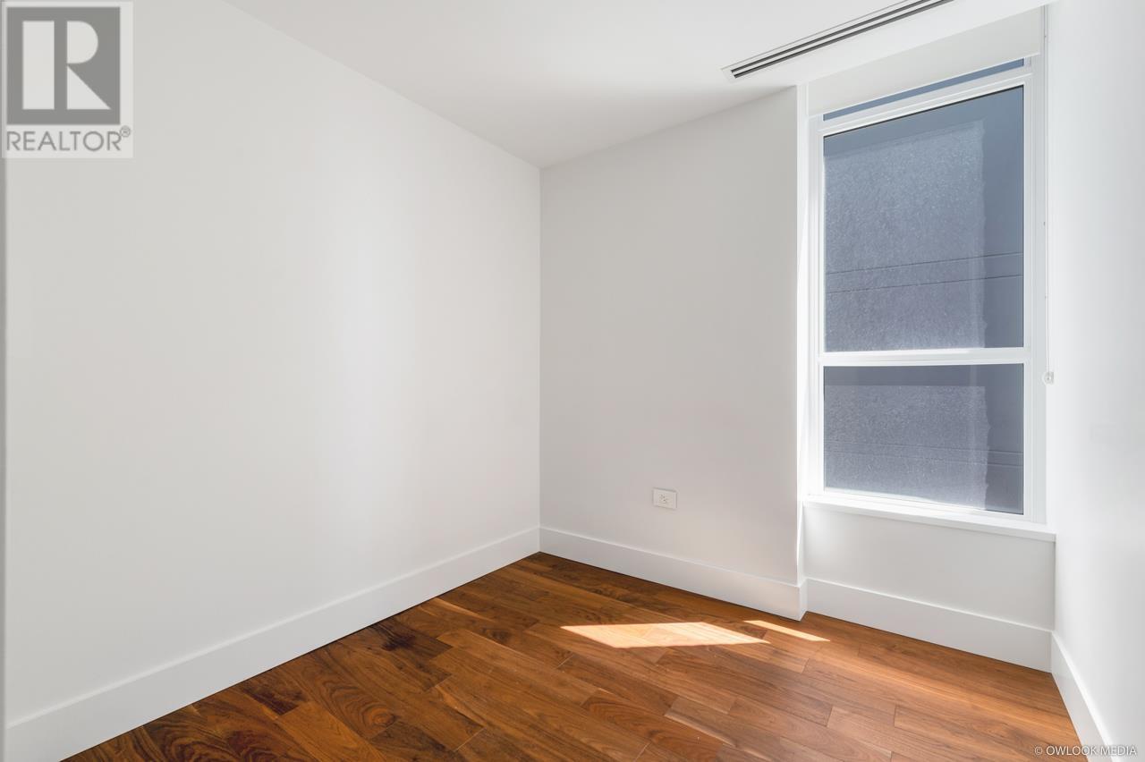 Listing Picture 15 of 27 : 301 7428 ALBERTA STREET, Vancouver / 溫哥華 - 魯藝地產 Yvonne Lu Group - MLS Medallion Club Member