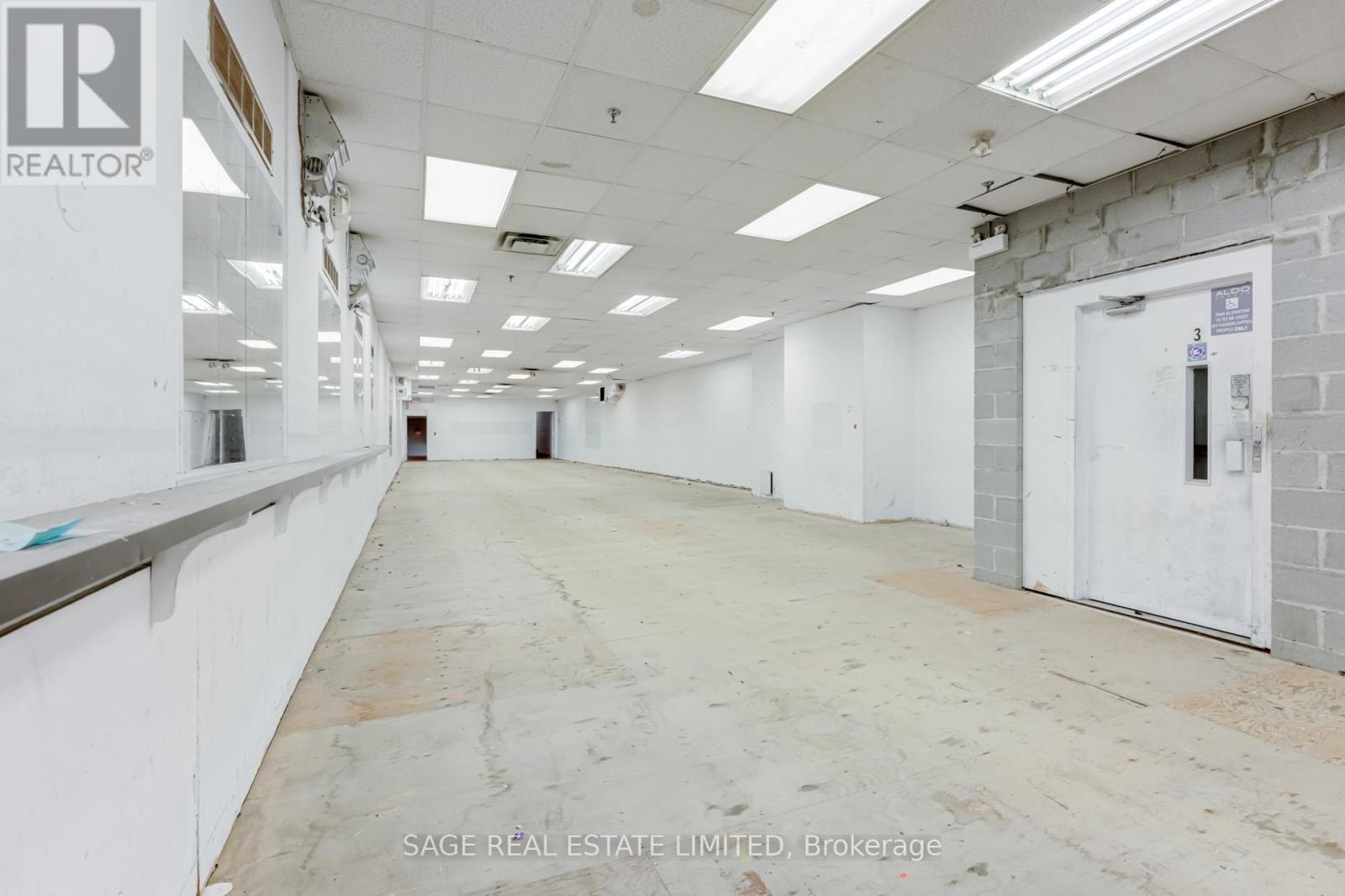 332 Yonge Street, Toronto, Ontario  M5G 1C9 - Photo 16 - C8445346