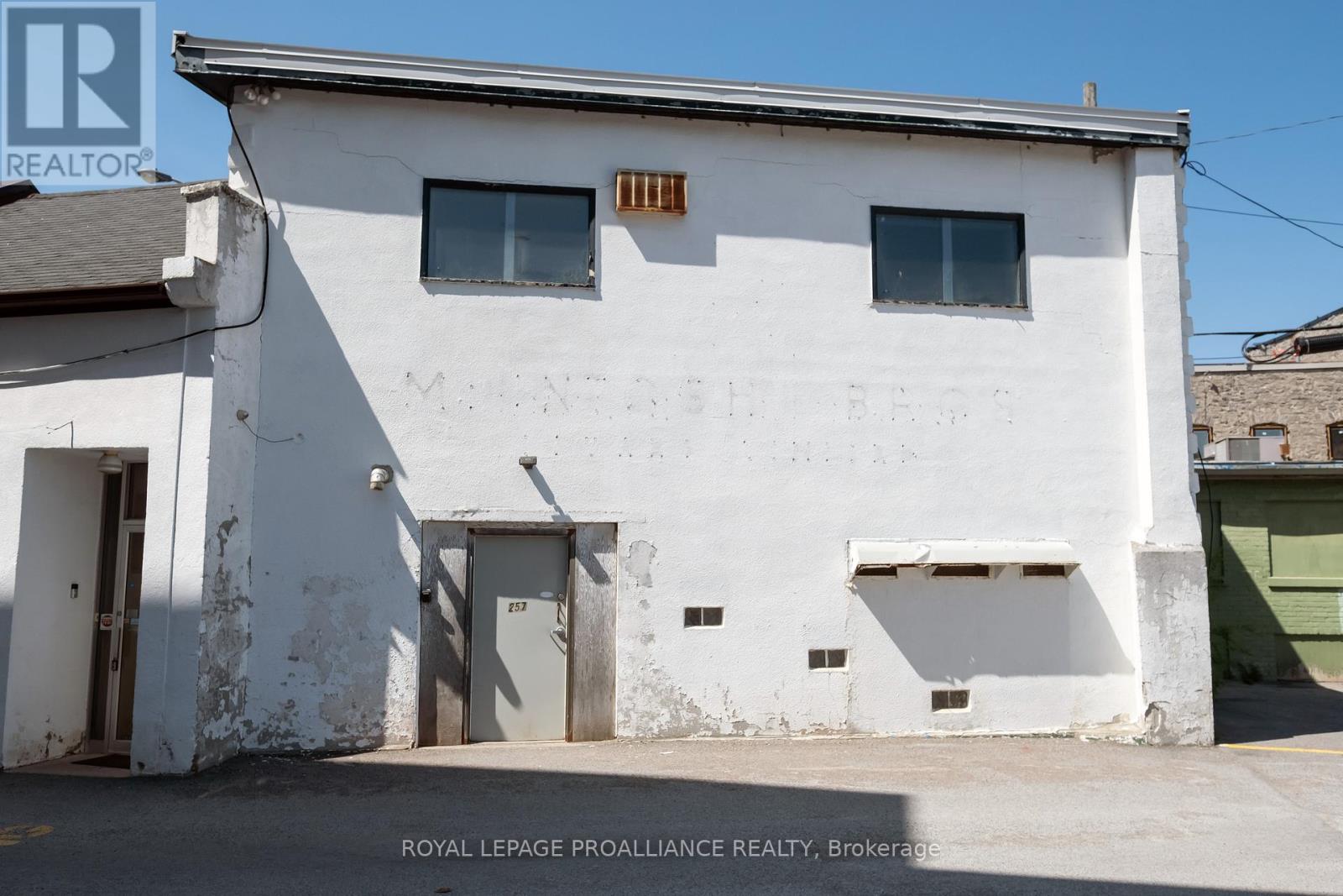 257 Front Street, Belleville, Ontario  K8N 2Z6 - Photo 24 - X8445368