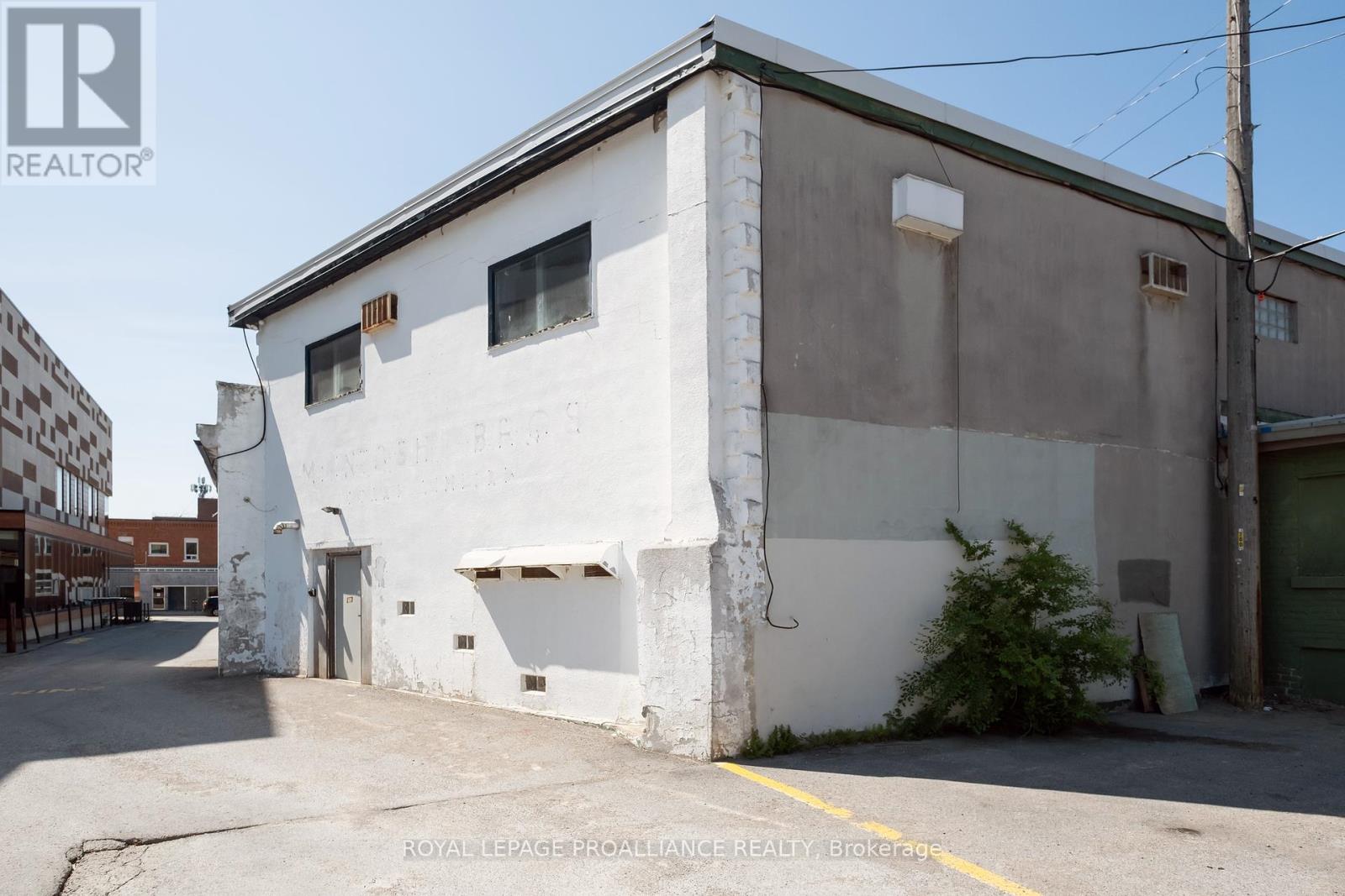 257 Front Street, Belleville, Ontario  K8N 2Z6 - Photo 25 - X8445368