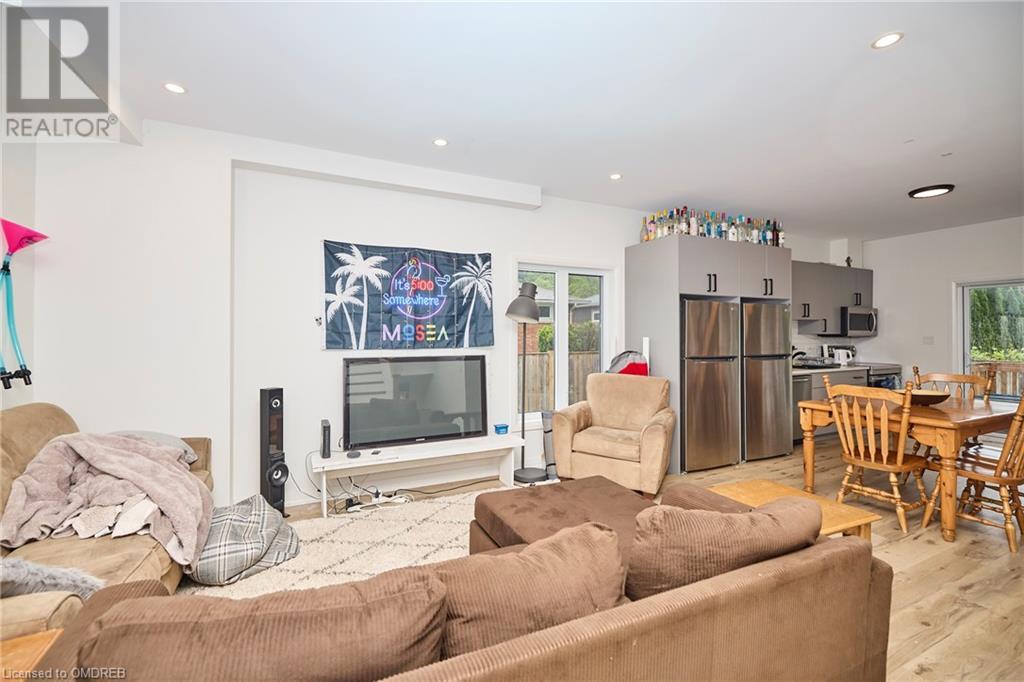 20 Harvey Common, St. Catharines, Ontario  L2T 2K5 - Photo 7 - 40605284