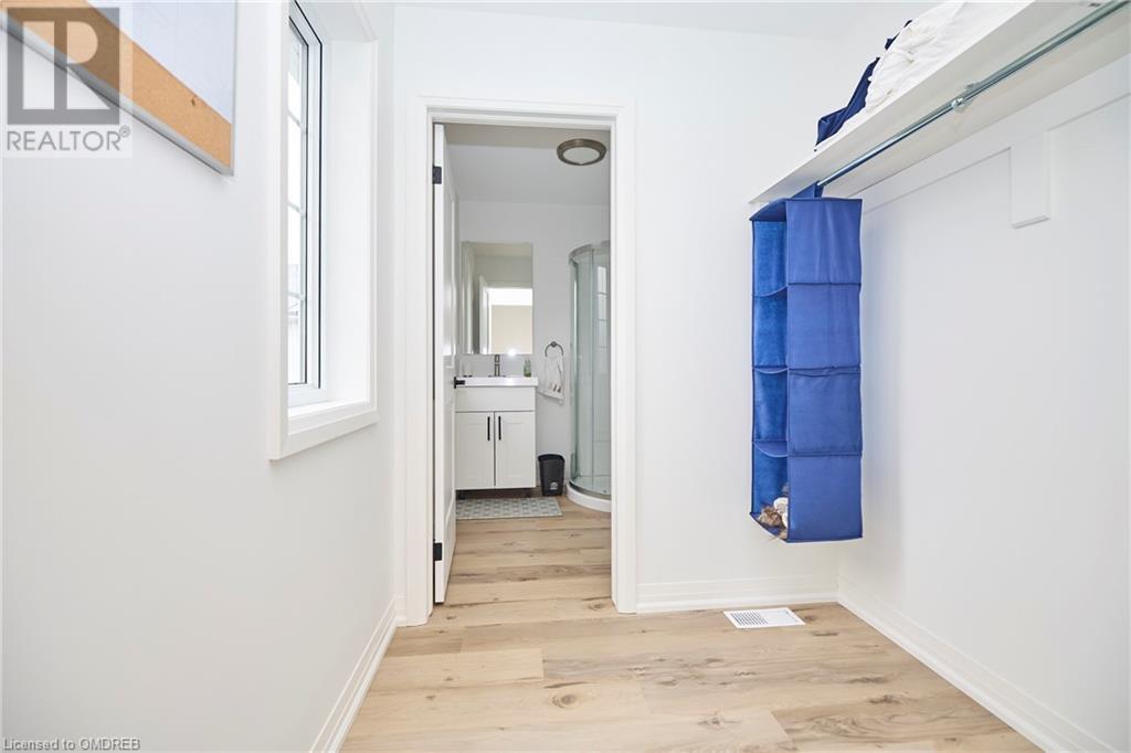 9 Harvey Common, St. Catharines, Ontario  L2T 2K5 - Photo 24 - 40606681