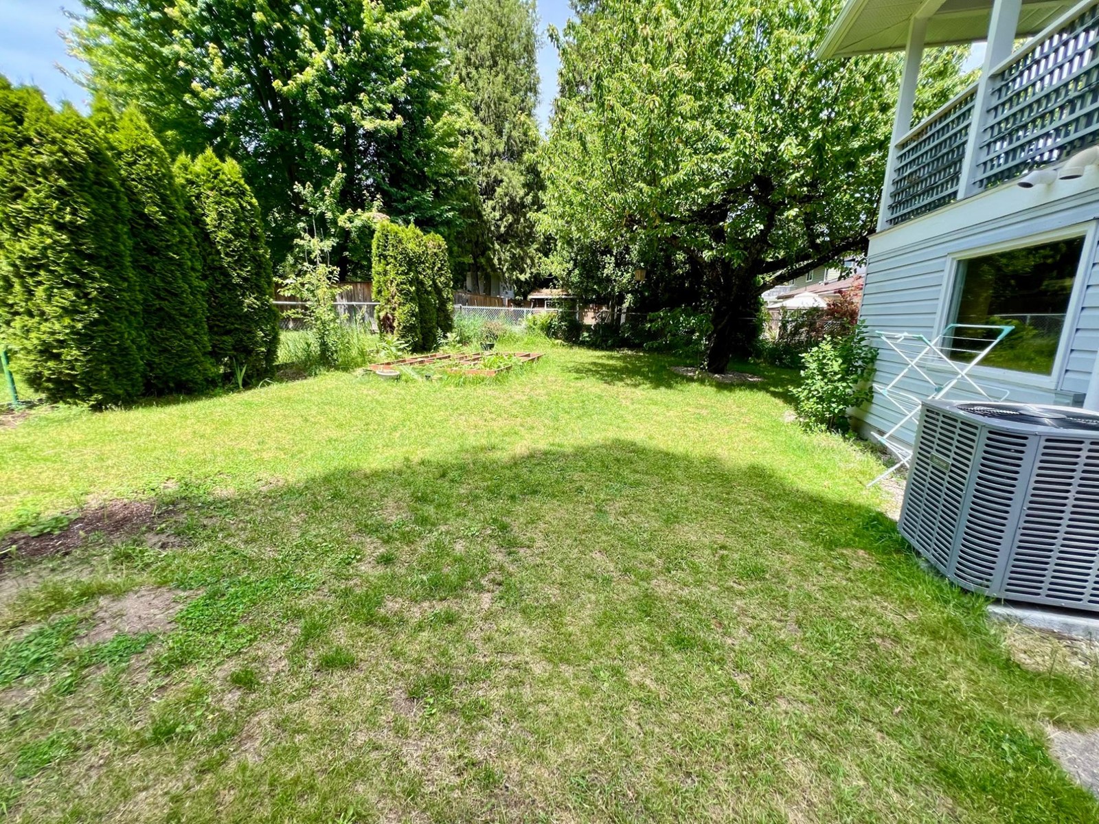 2520 9th Avenue, Castlegar, British Columbia  V1N 2Y8 - Photo 42 - 2477714