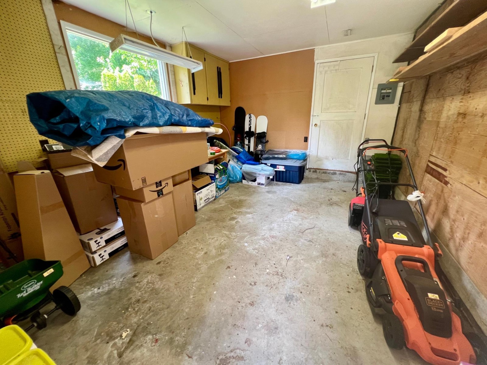 2520 9th Avenue, Castlegar, British Columbia  V1N 2Y8 - Photo 47 - 2477714