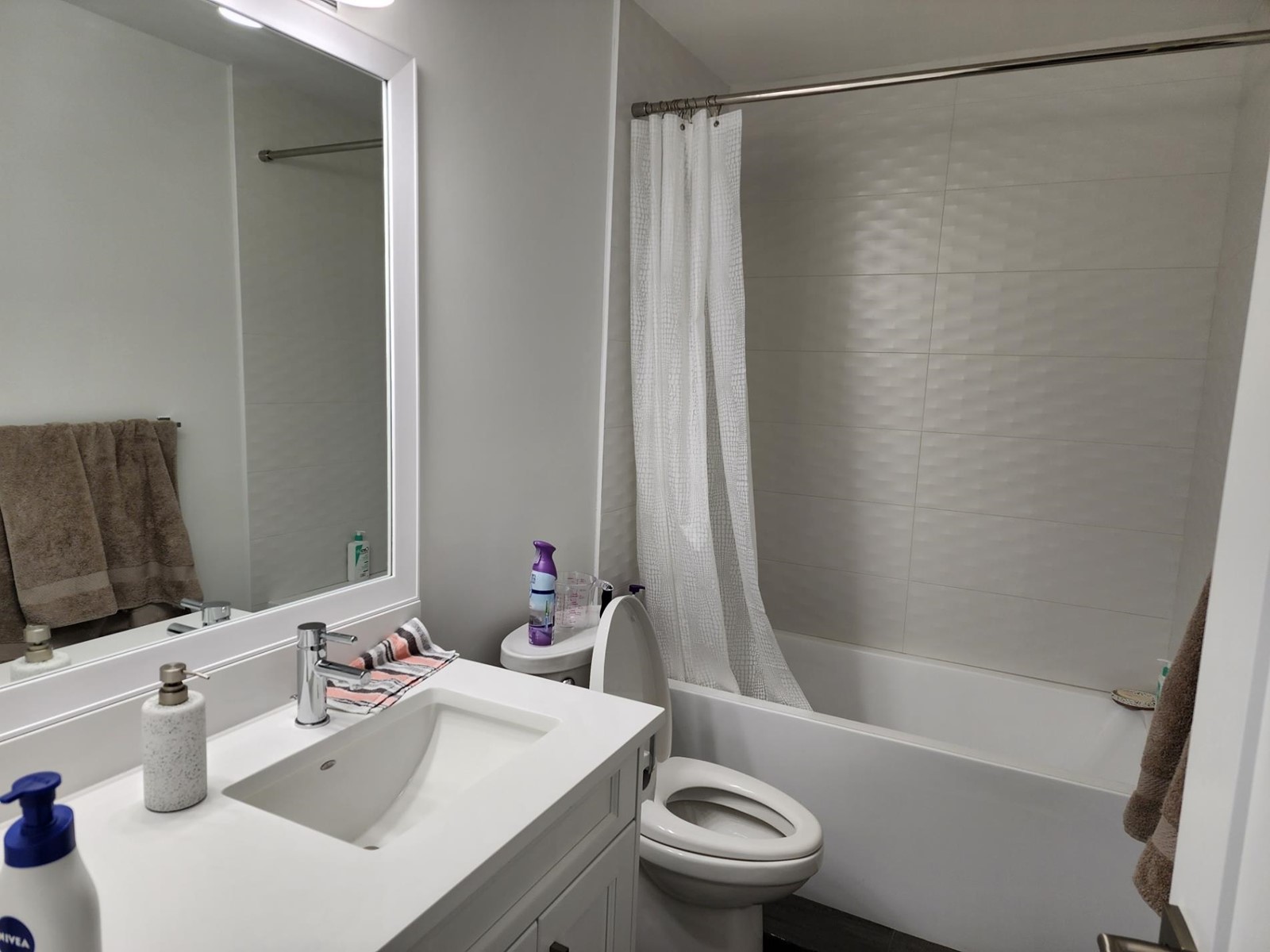 14611 105a Avenue, Surrey, British Columbia  V3R 5X8 - Photo 24 - R2894818
