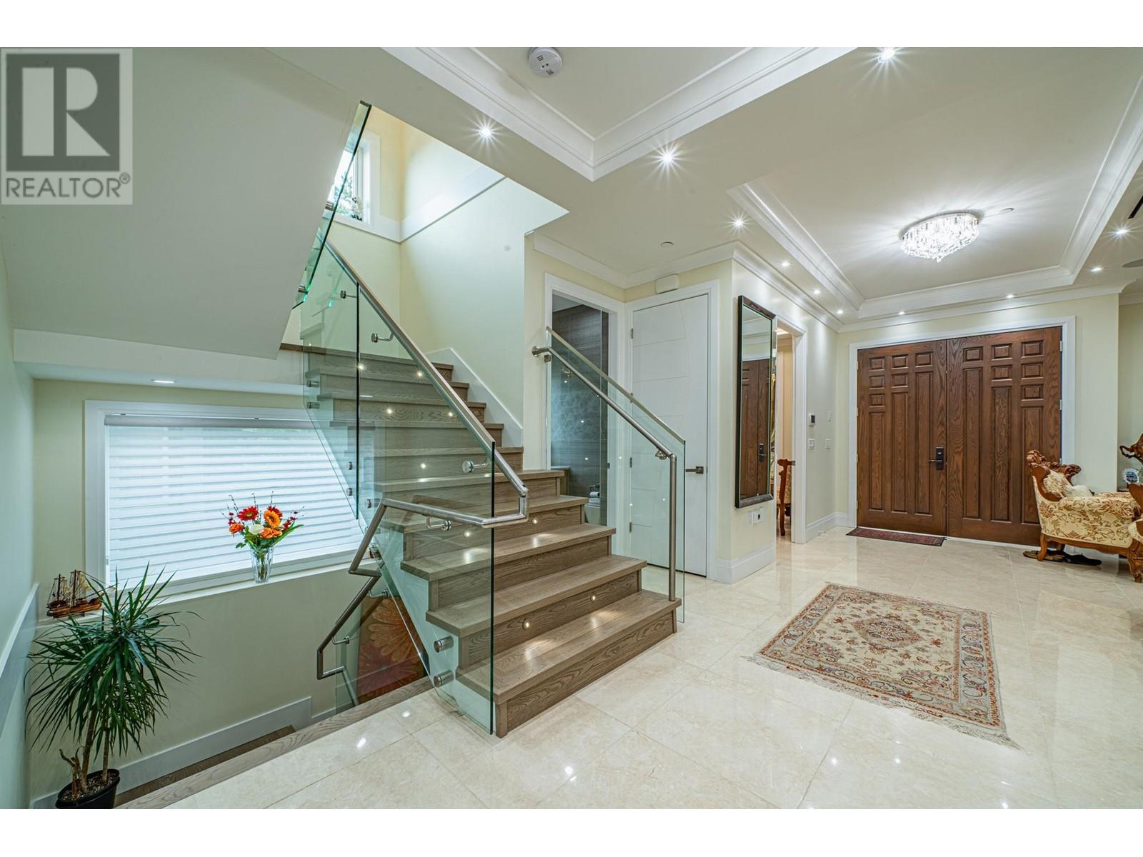 Listing Picture 2 of 37 : 3538 W 30TH AVENUE, Vancouver / 溫哥華 - 魯藝地產 Yvonne Lu Group - MLS Medallion Club Member